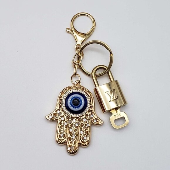 100% Auth Louis Vuitton Lock & Key with unbranded Bagcharm, Keycharm, Keychain - Picture 1 of 6